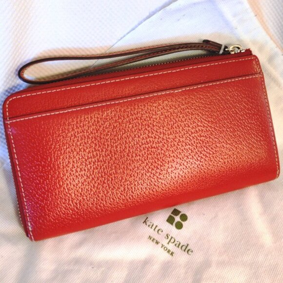 Kate Spade Pebbled Leather Wellesley Layton Wallet Wristlet in Pill Box Red, EUC - Picture 4 of 10